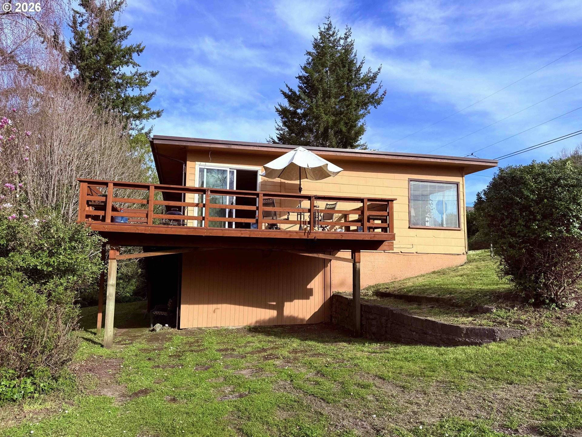 510 E 4TH ST, Coquille, OR 97423