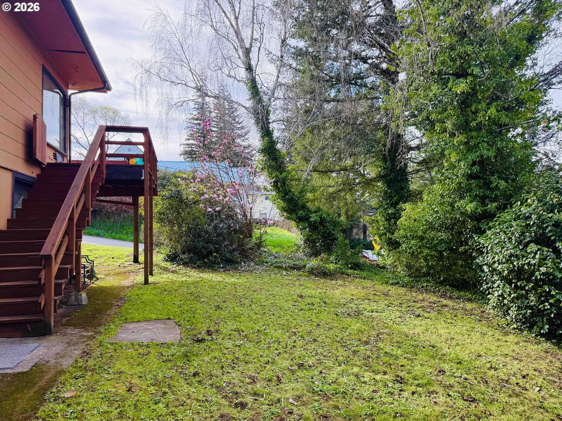 510 E 4TH ST, Coquille, OR 97423