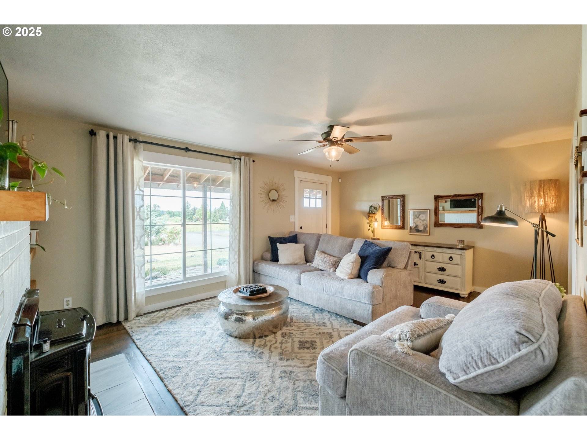 37929 KELLY RD, Scio, OR 97374