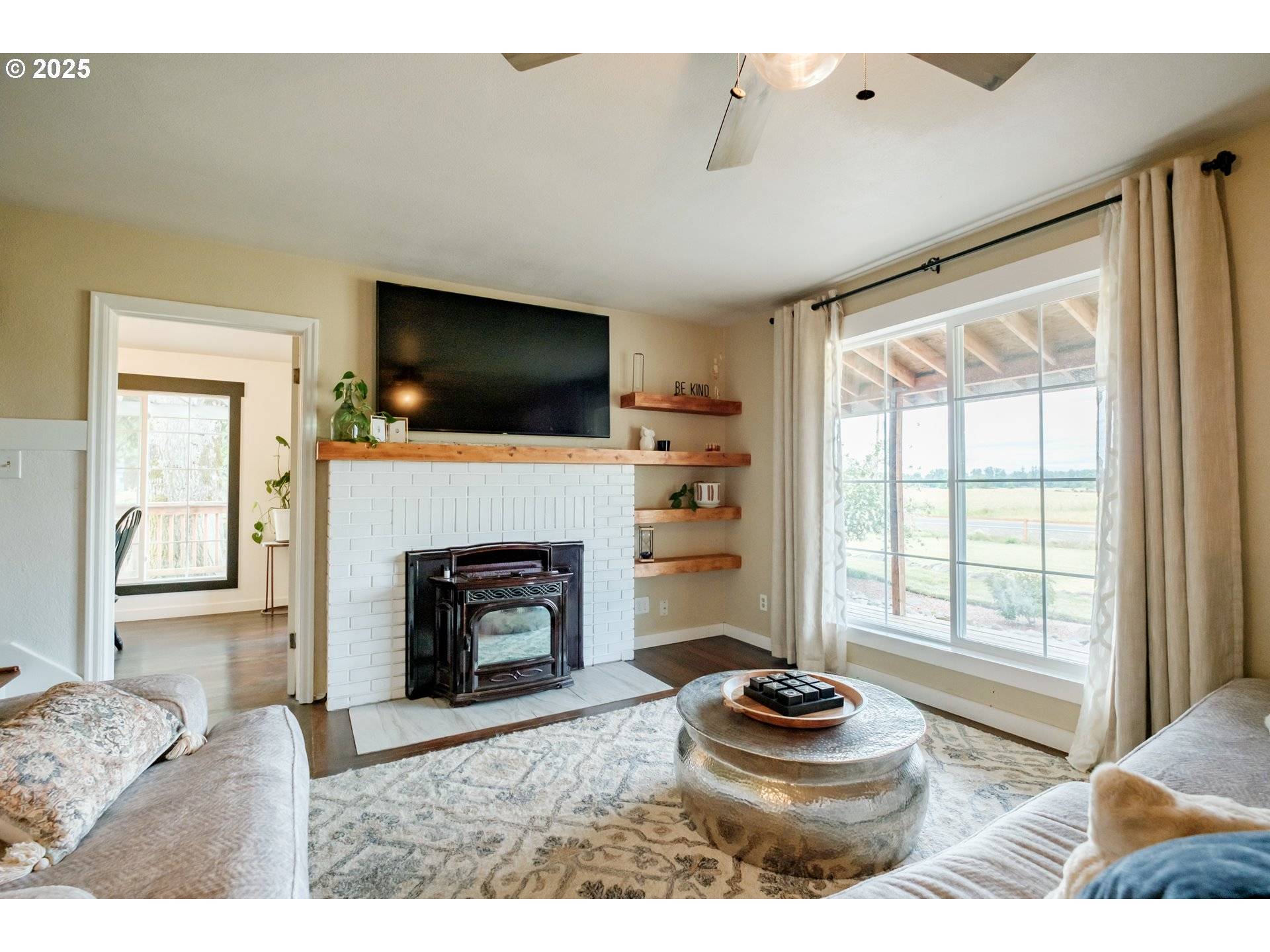 37929 KELLY RD, Scio, OR 97374