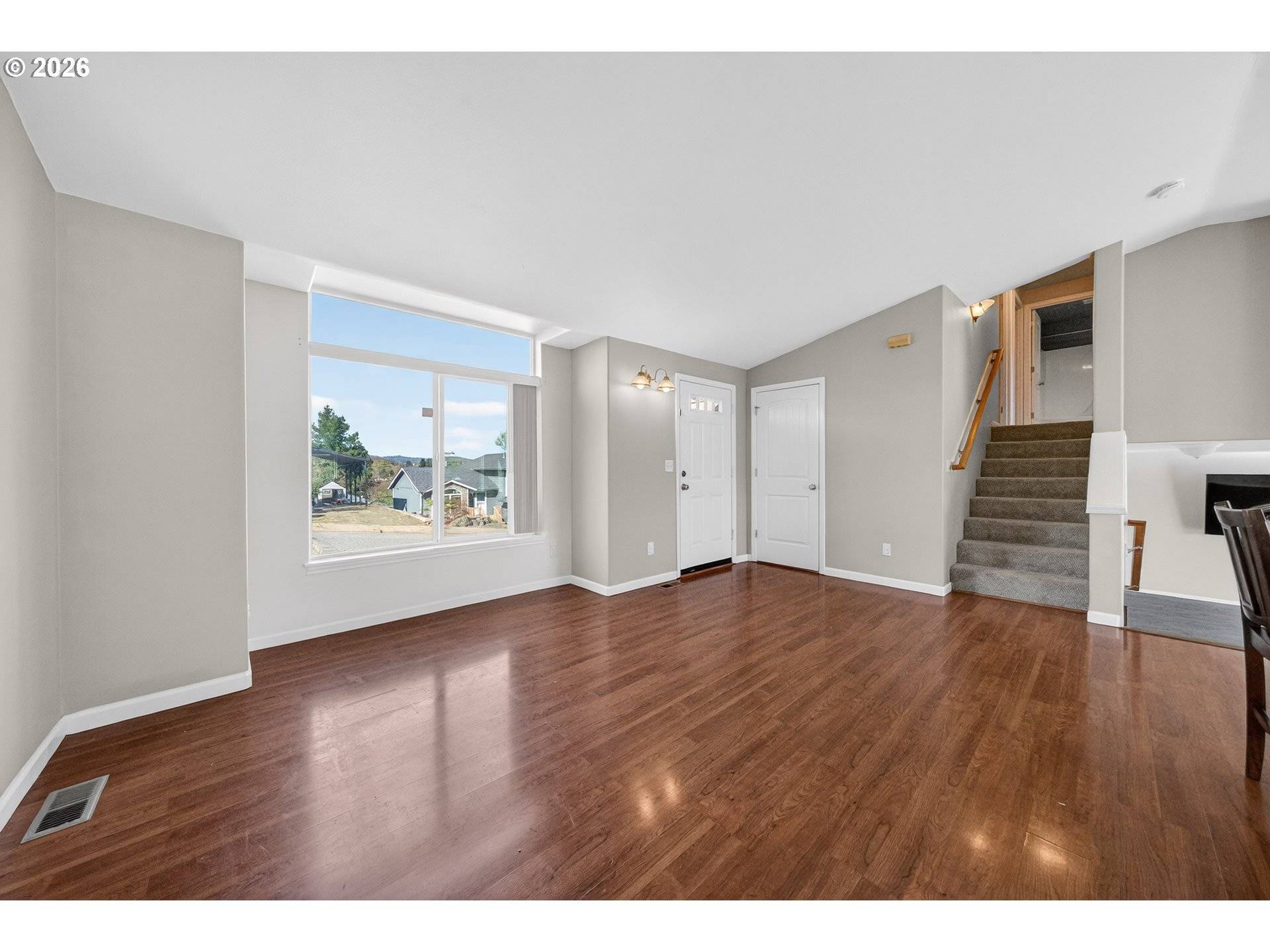 209 NE ROSE RIDGE DR, Winston, OR 97496