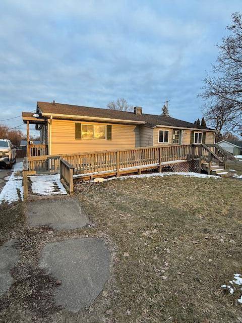 1302 N Eaton ST, Albion City, MI 49224