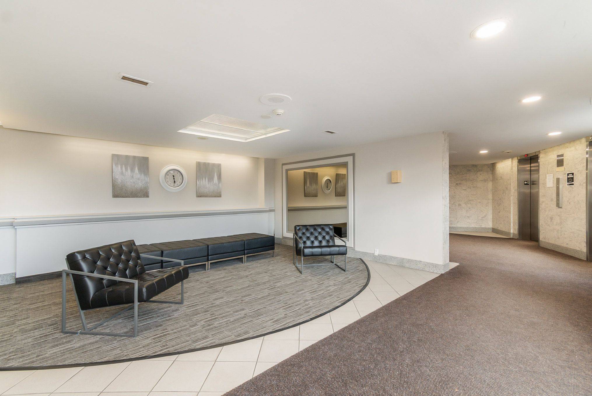 915 Elmsmere RD #1106, Beacon Hill North - South And Area, ON K1J 8H8