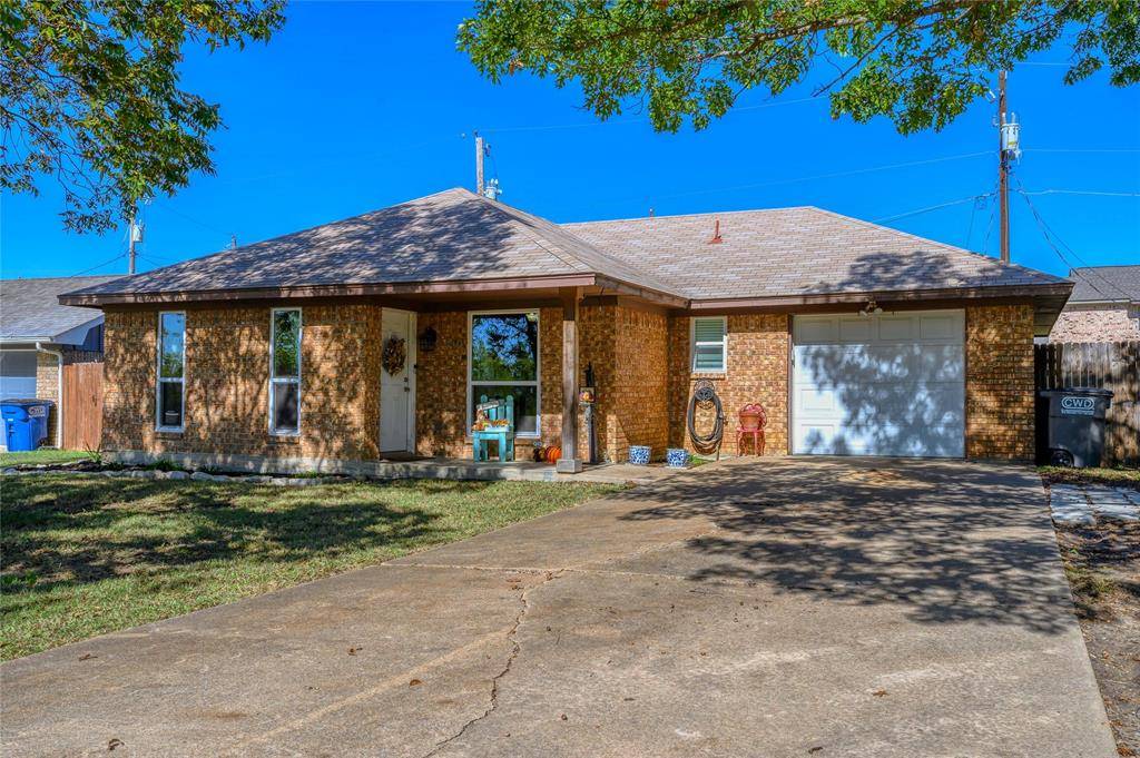 410 E Hazelwood Street, Princeton, TX 75407