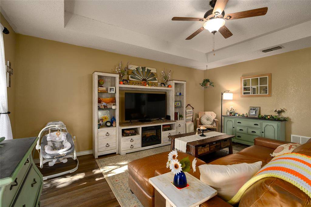 410 E Hazelwood Street, Princeton, TX 75407