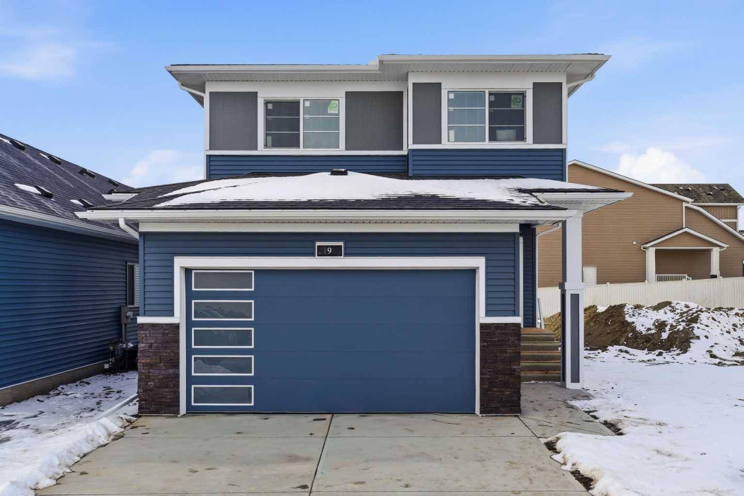 9 Bayview Mews SW, Airdrie, AB T4B 5P1