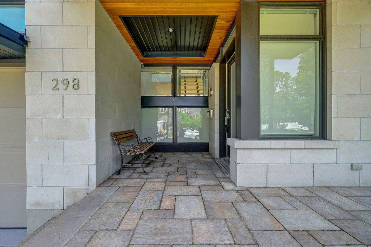 298 Crestview RD, Alta Vista And Area, ON K1H 5G6