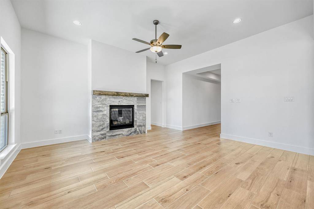 147 Derrett Lane, Rhome, TX 76078