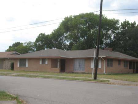 1500 W Baldridge Street, Ennis, TX 75119