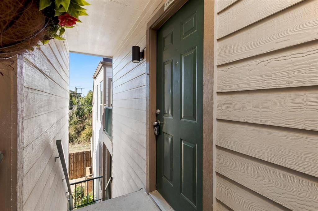 2301 Balsam Drive #F308, Arlington, TX 76006