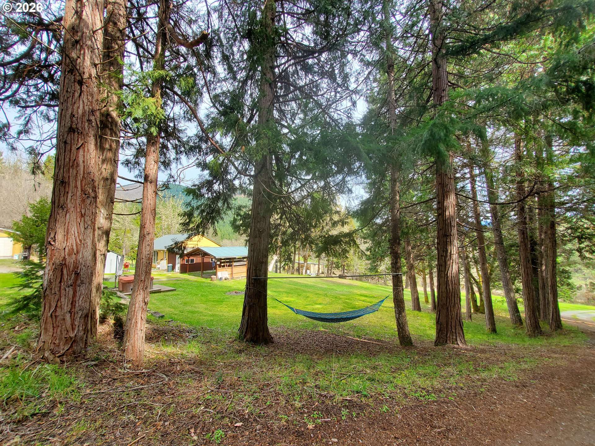 778 PACK LN, Glendale, OR 97442