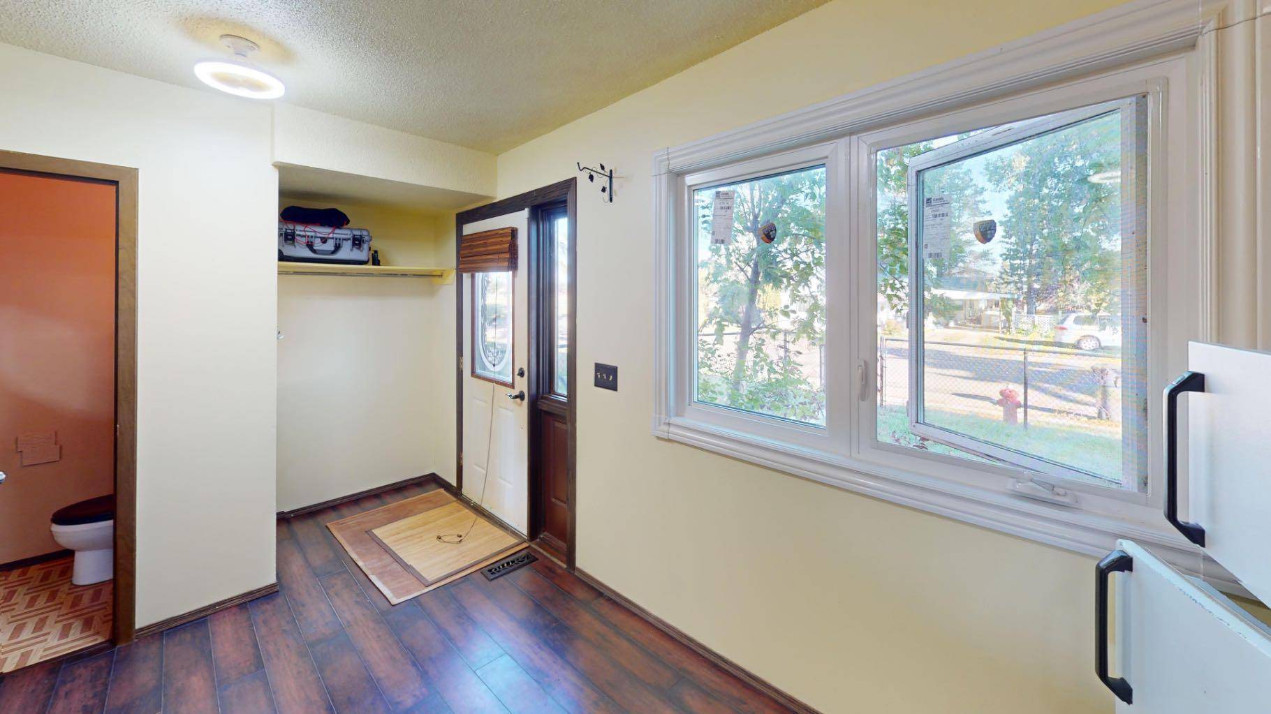 307 8 AVE, Bassano, AB T0J0B0