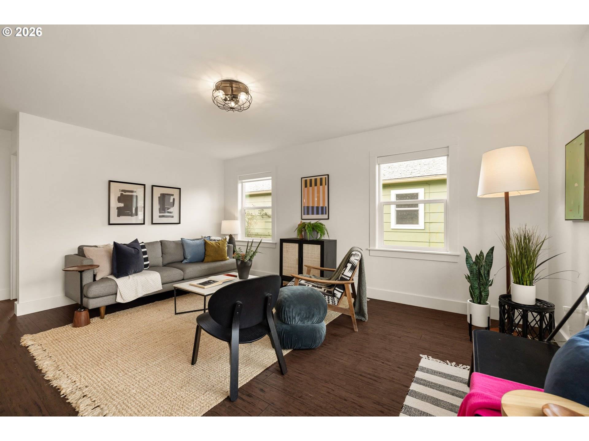 9120 SE MARKET ST, Portland, OR 97216