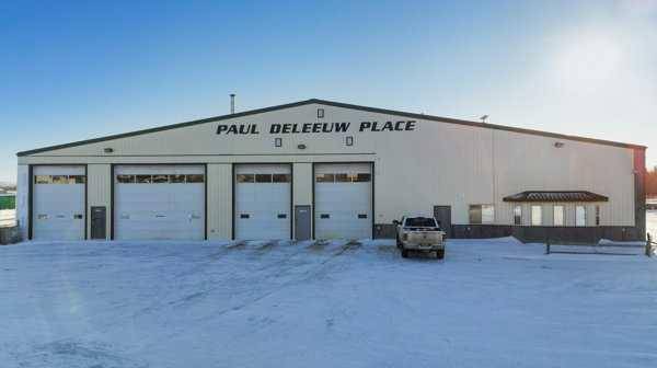 39325-A Range Road 273, Blackfalds, AB T0M0J0