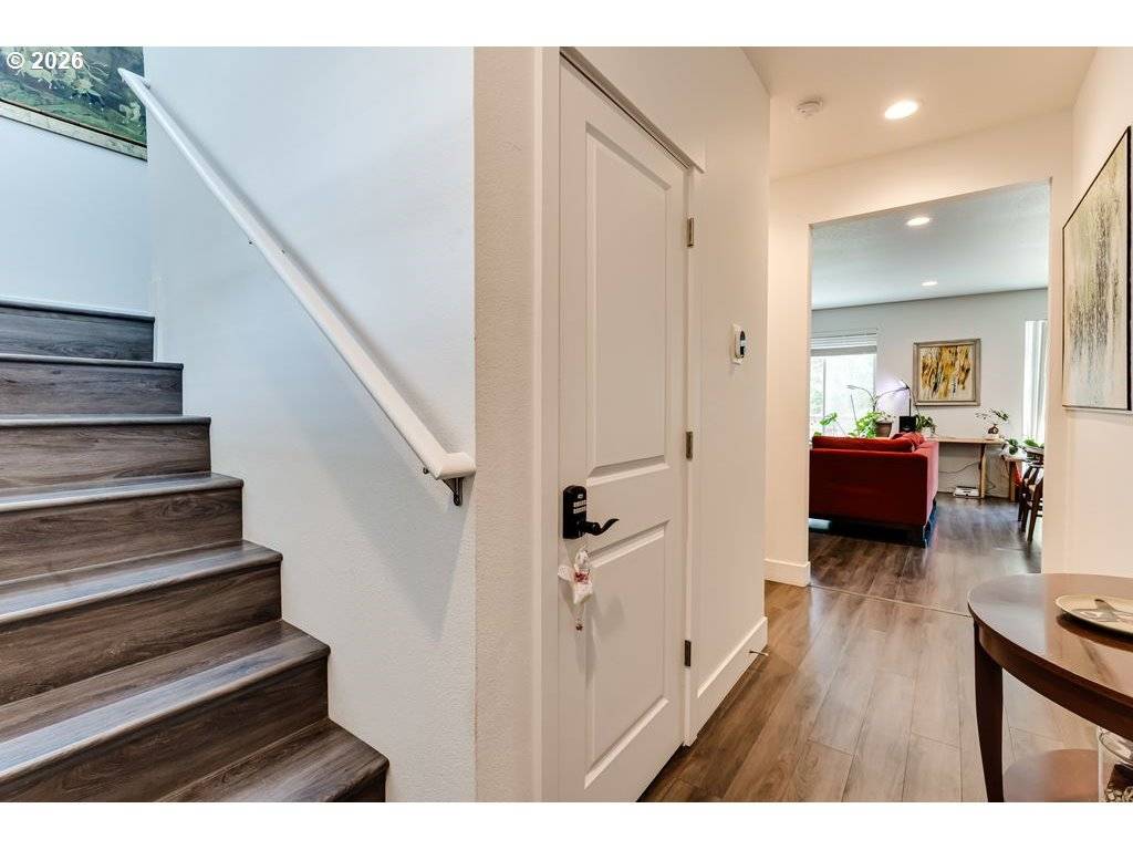 2580 FIELDCRESS RD, Eugene, OR 97403