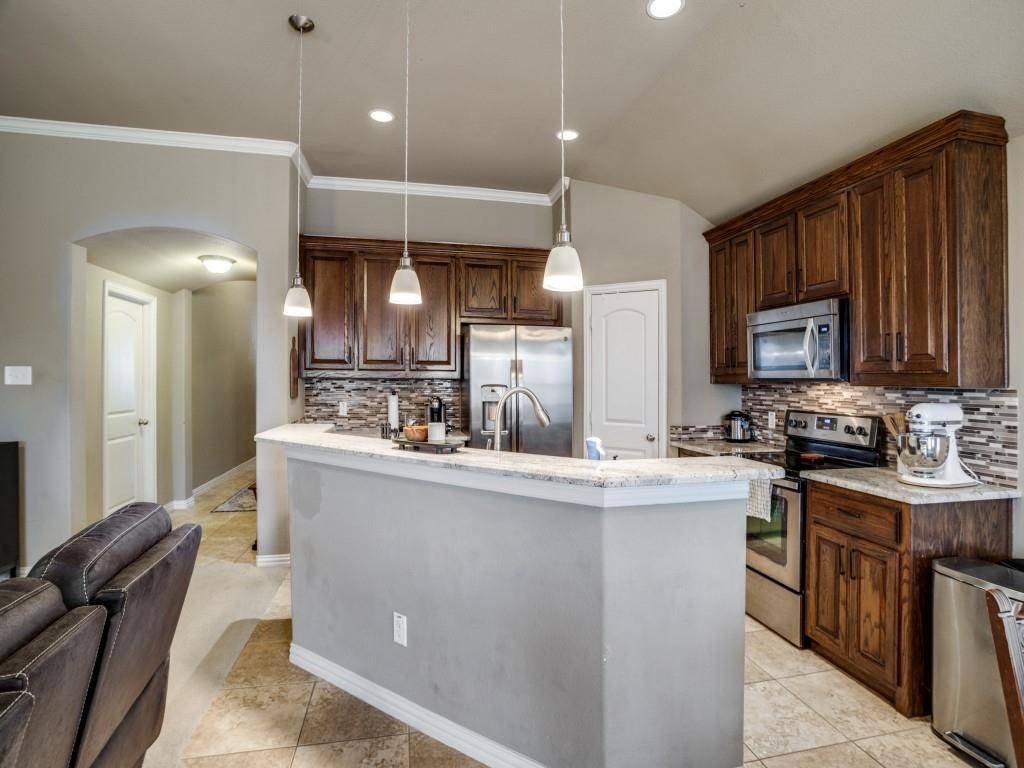 315 Crosscreek Drive, Princeton, TX 75407