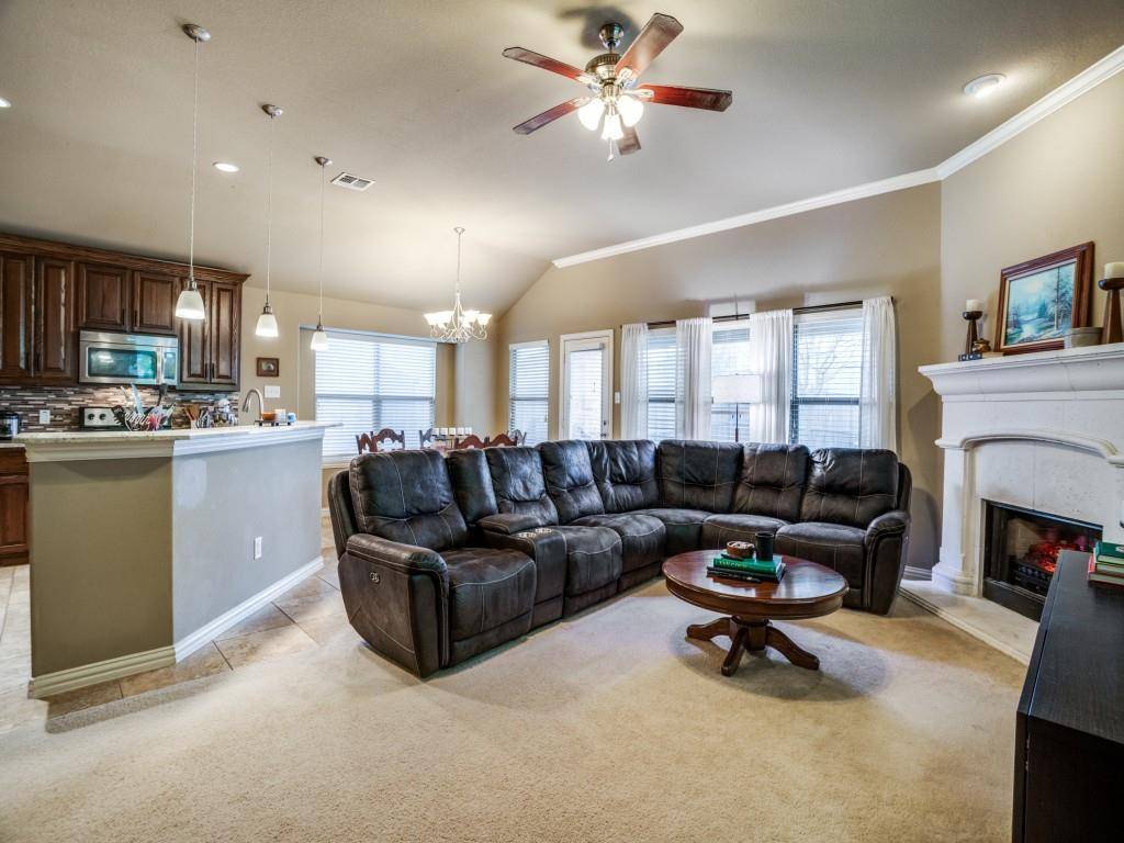 315 Crosscreek Drive, Princeton, TX 75407