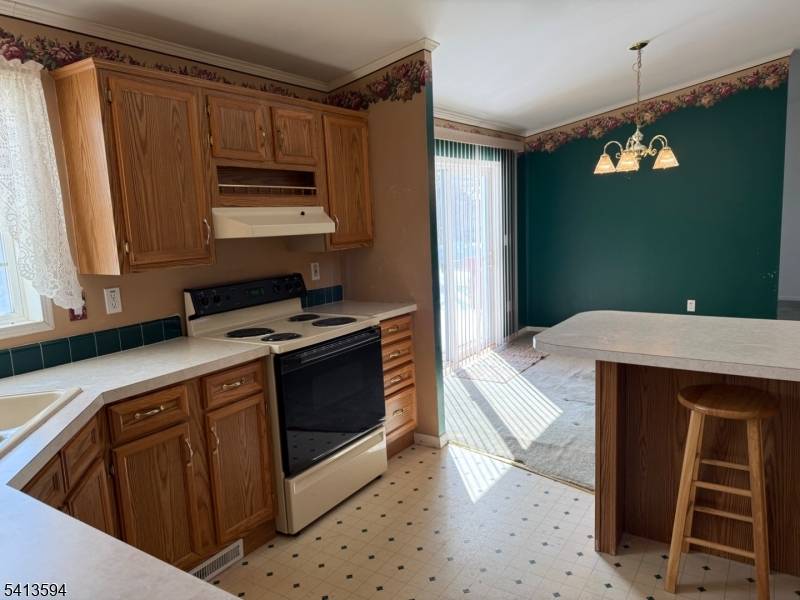 3 Rainbow Terrace, White Twp., NJ 07823