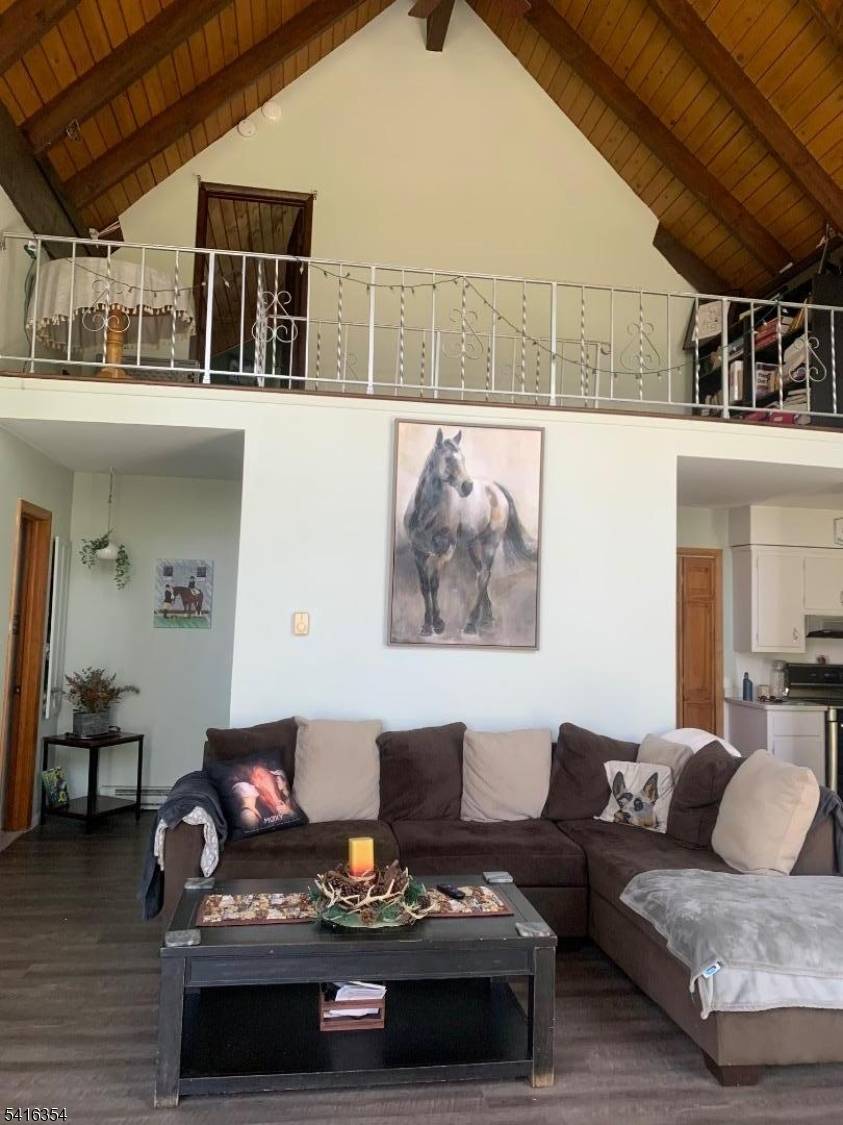 110 Cedar Dr, Andover Twp., NJ 07860