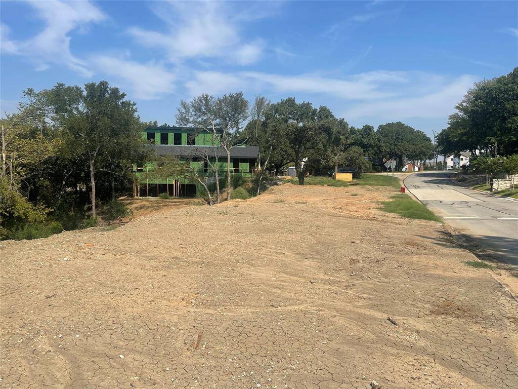 2724 Sunrise Drive, Arlington, TX 76006