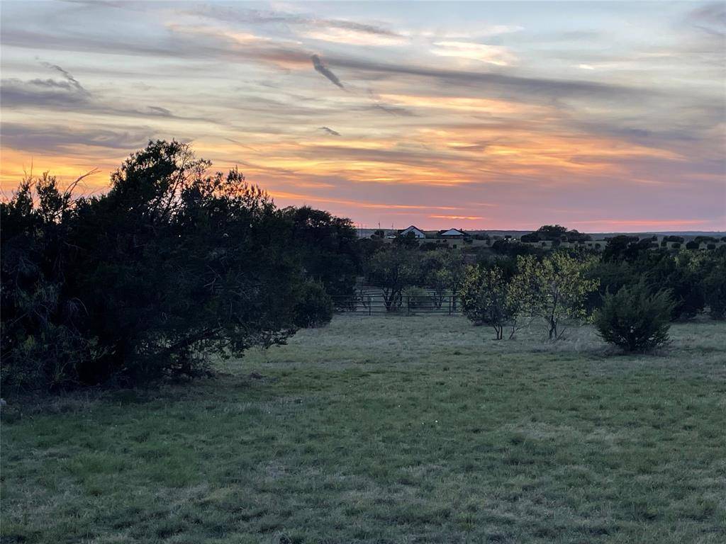 107 Gilmore Court, Lipan, TX 76462