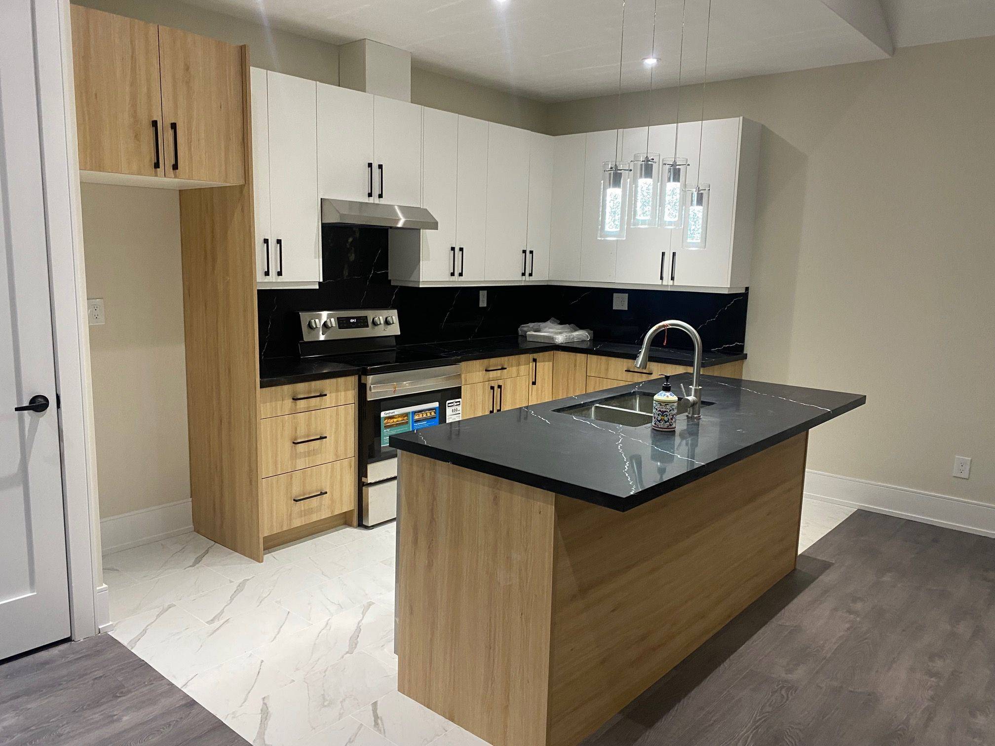 41 Queen ST, Sundridge, ON P0A 1Z0