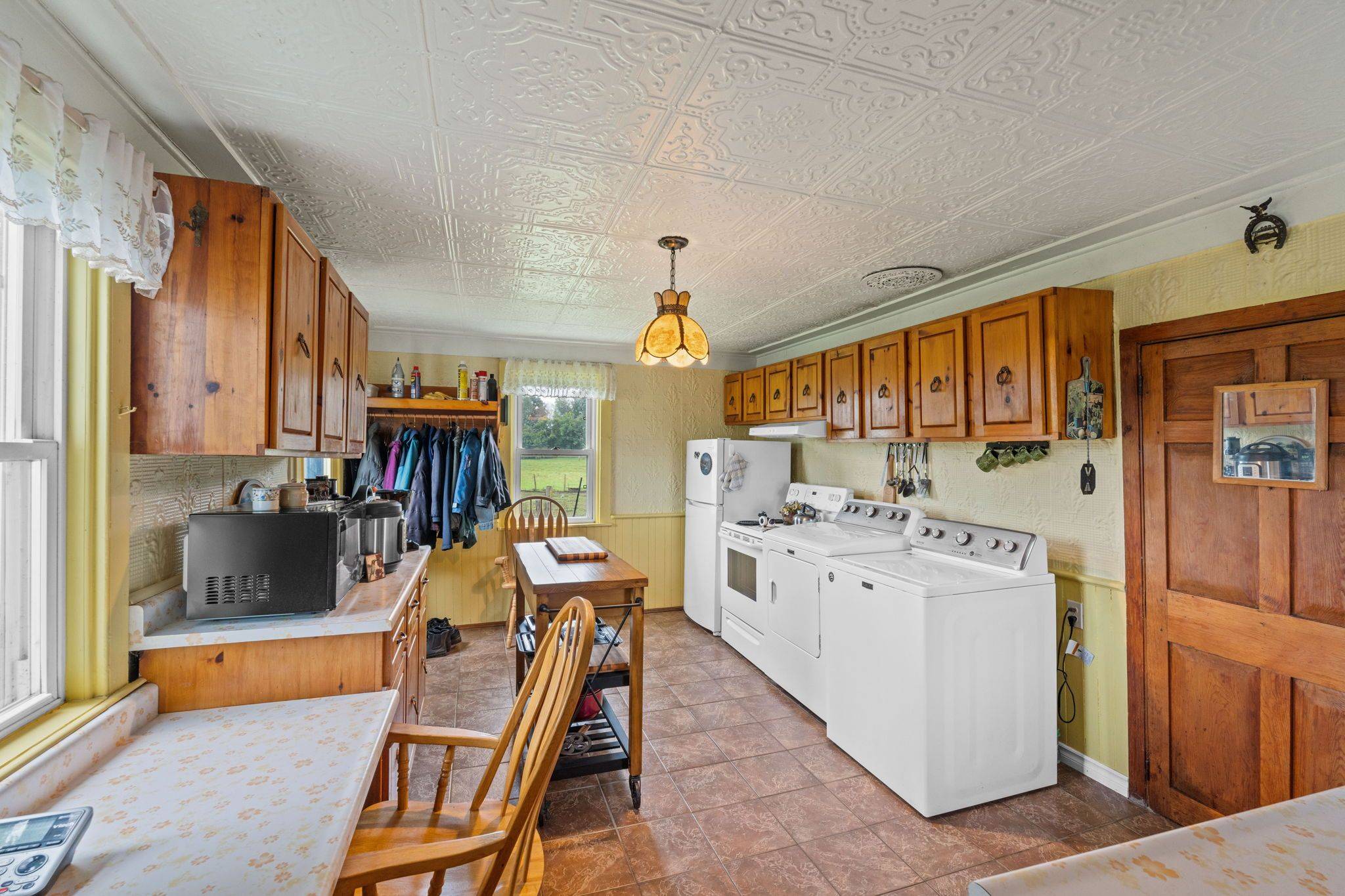 255 COUNTY ROAD 40 RD, Athens, ON K0E 1B0