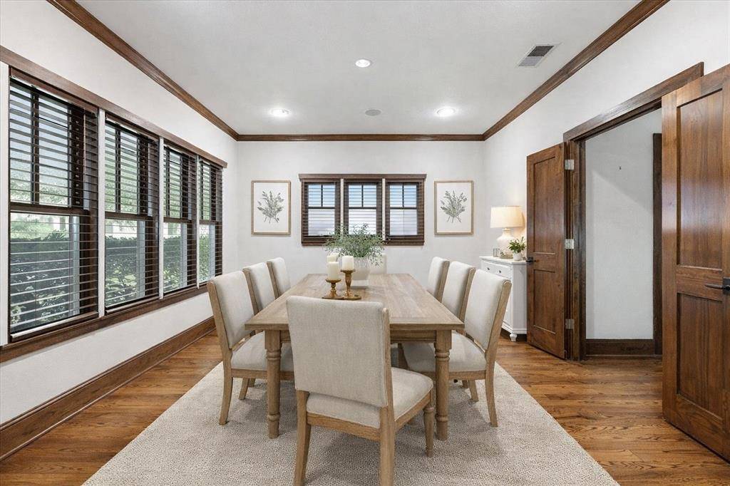 3328 W 4th Street, Fort Worth, TX 76107