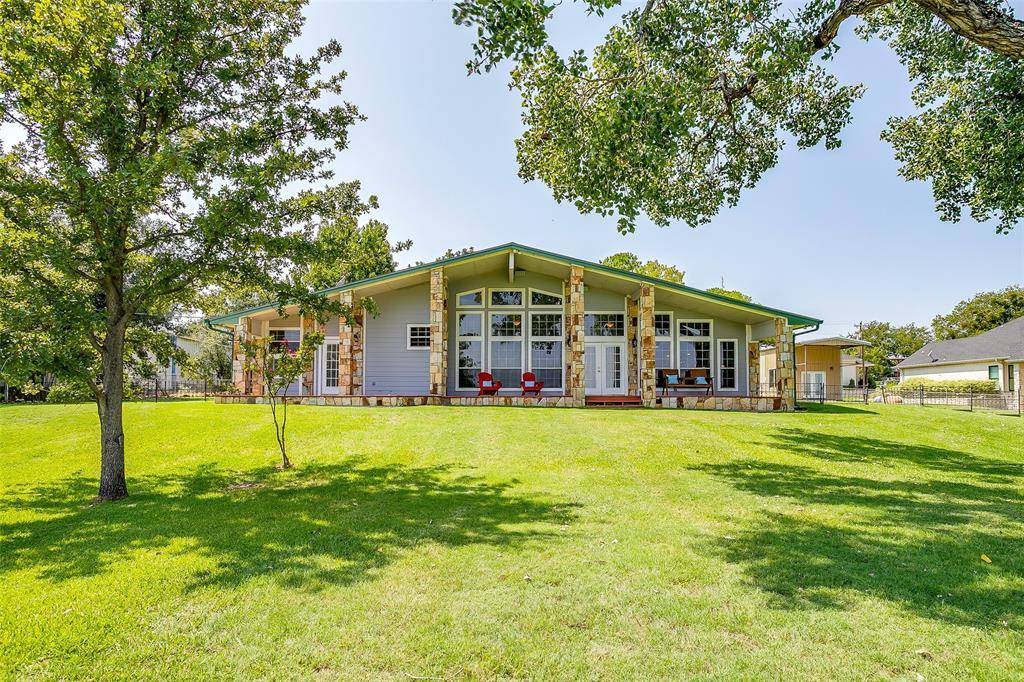 11484 Moran Road, Azle, TX 76020