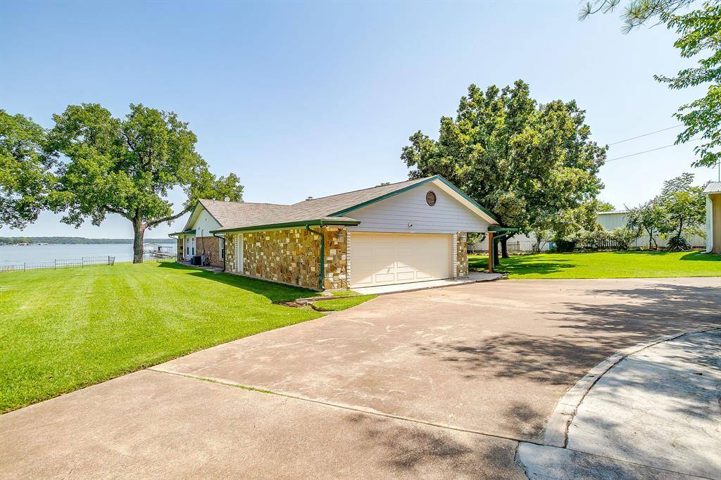 11484 Moran Road, Azle, TX 76020