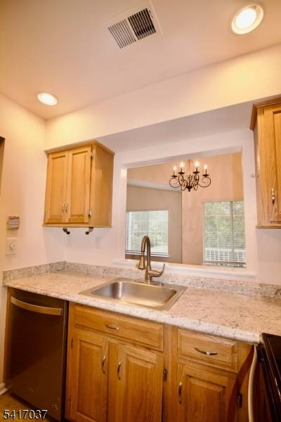 32 Spruce Court, Bedminster Twp., NJ 07921