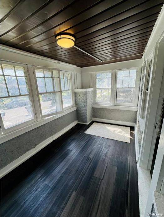 9359 Otsego ST, Detroit, MI 48204