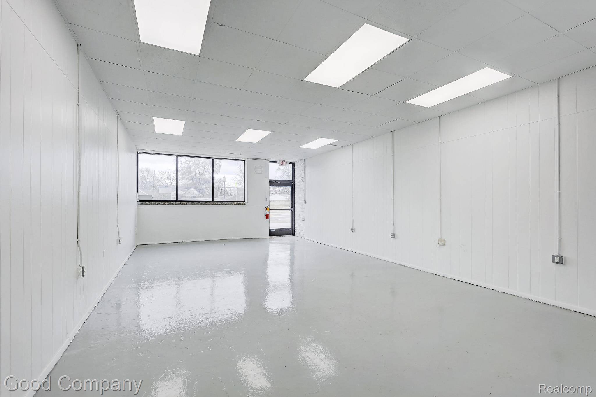 23833 John R RD, Hazel Park, MI 48030