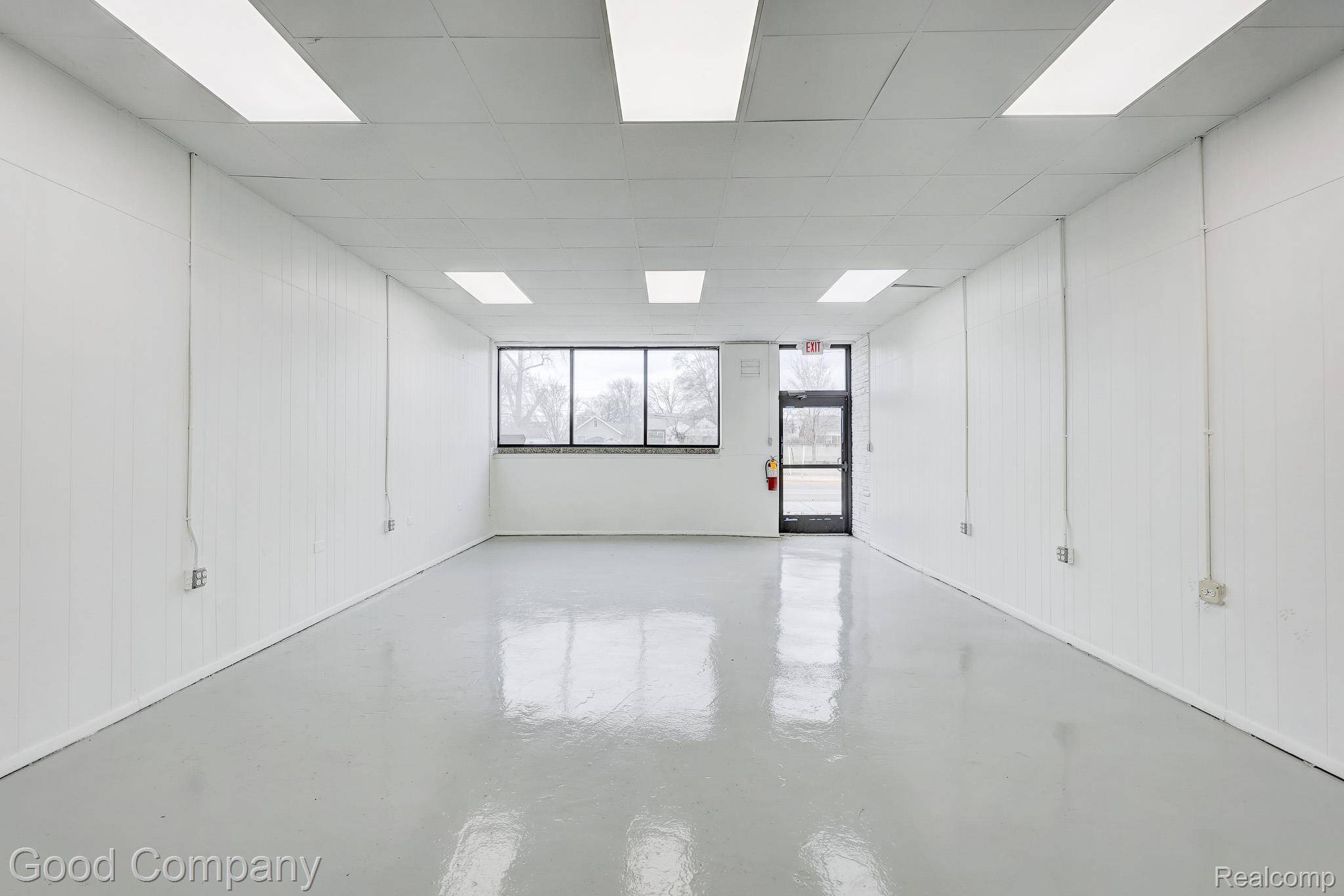 23833 John R RD, Hazel Park, MI 48030