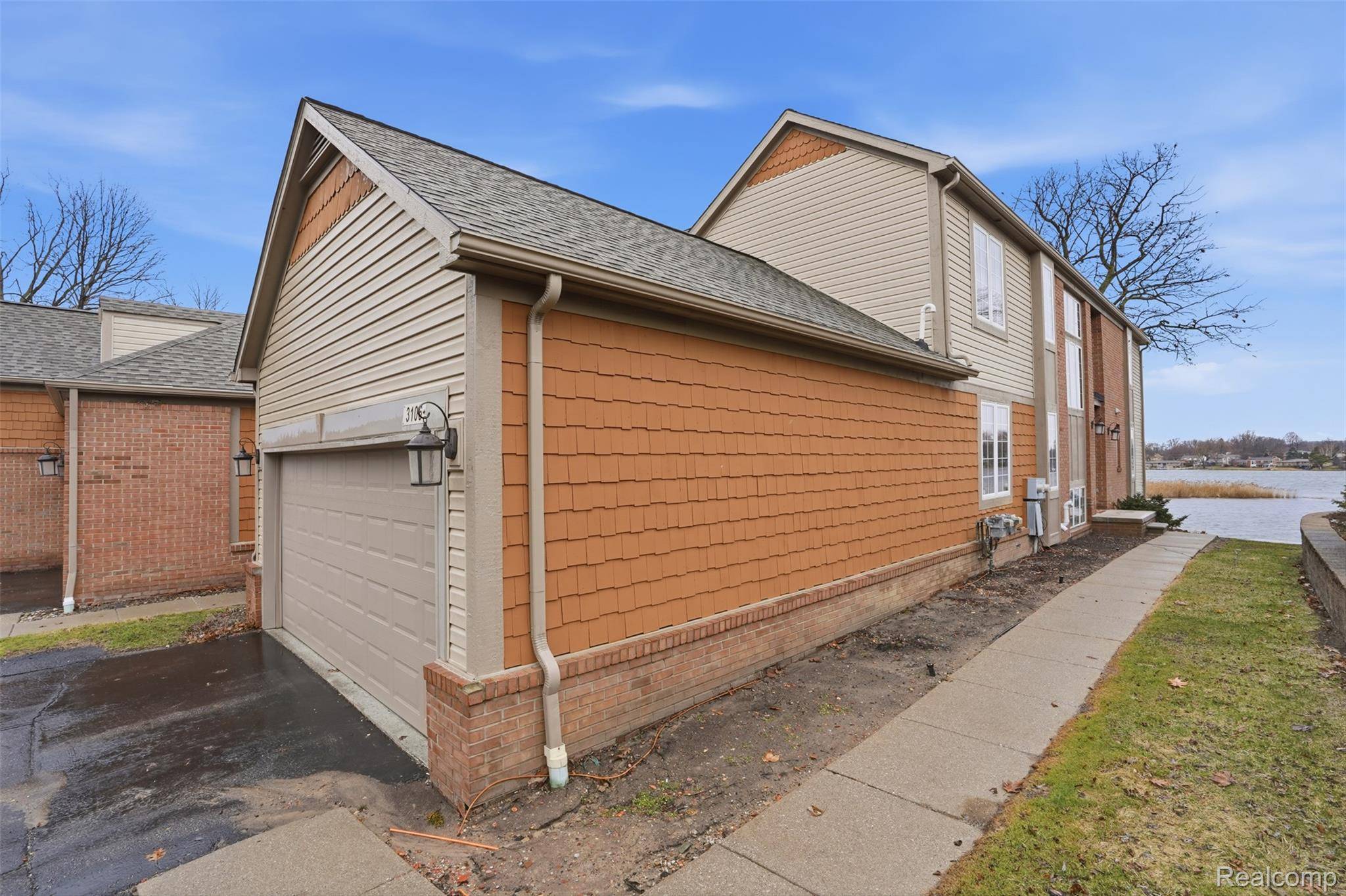 3106 Bay Front CT, Waterford Charter Township, MI 48328