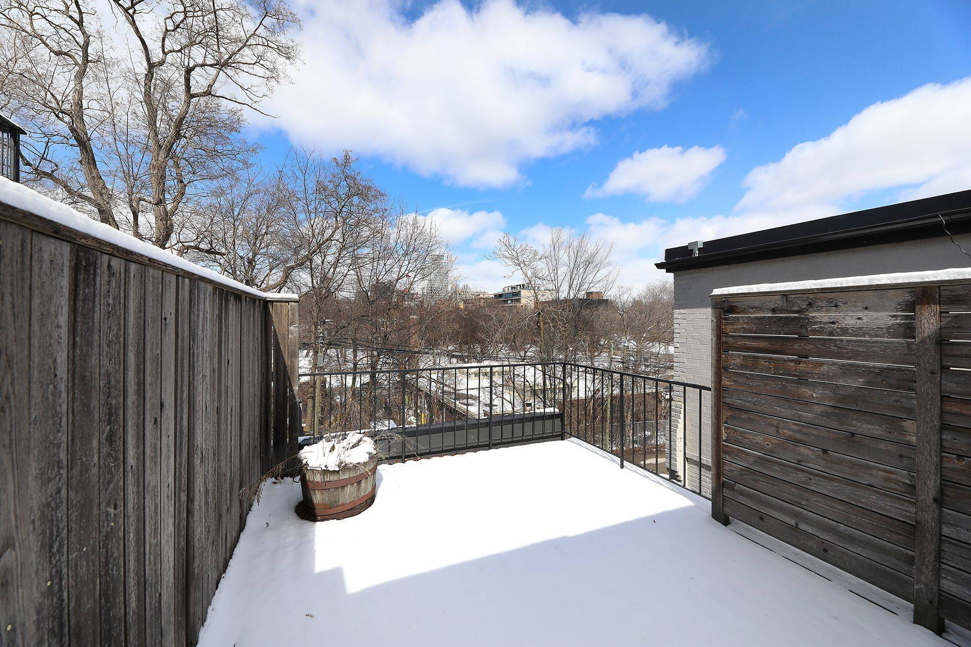 26 Belmont ST, Toronto C02, ON M5R 1P8