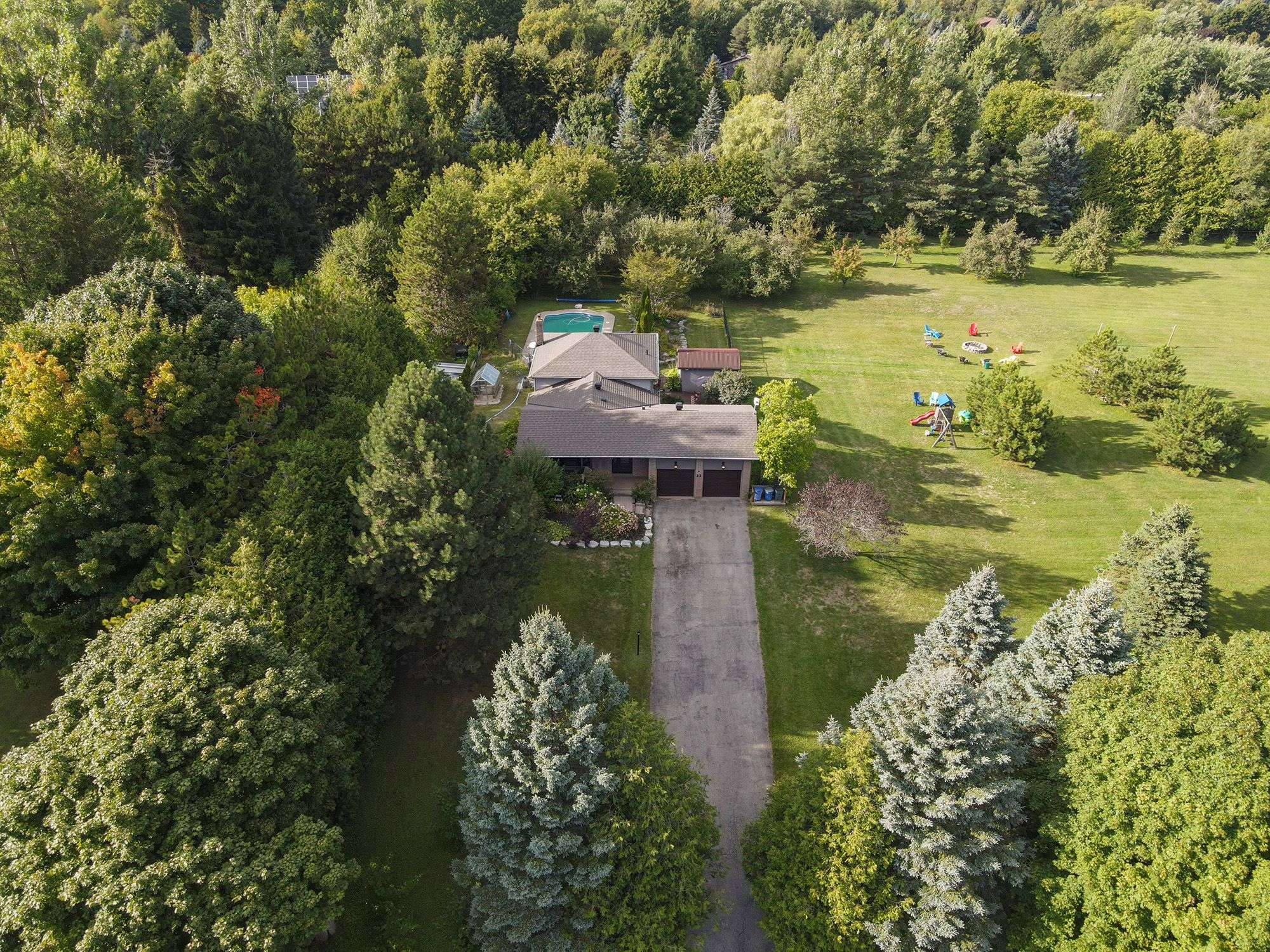 23 Mckibbon AVE, Amaranth, ON L9W 5M2