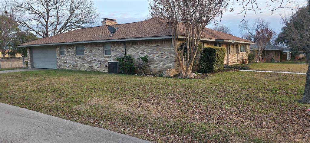 1222 14th Street NW, Grand Prairie, TX 75050