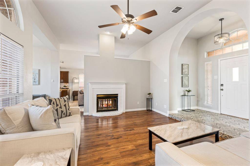 4709 Justin Drive, Plano, TX 75024