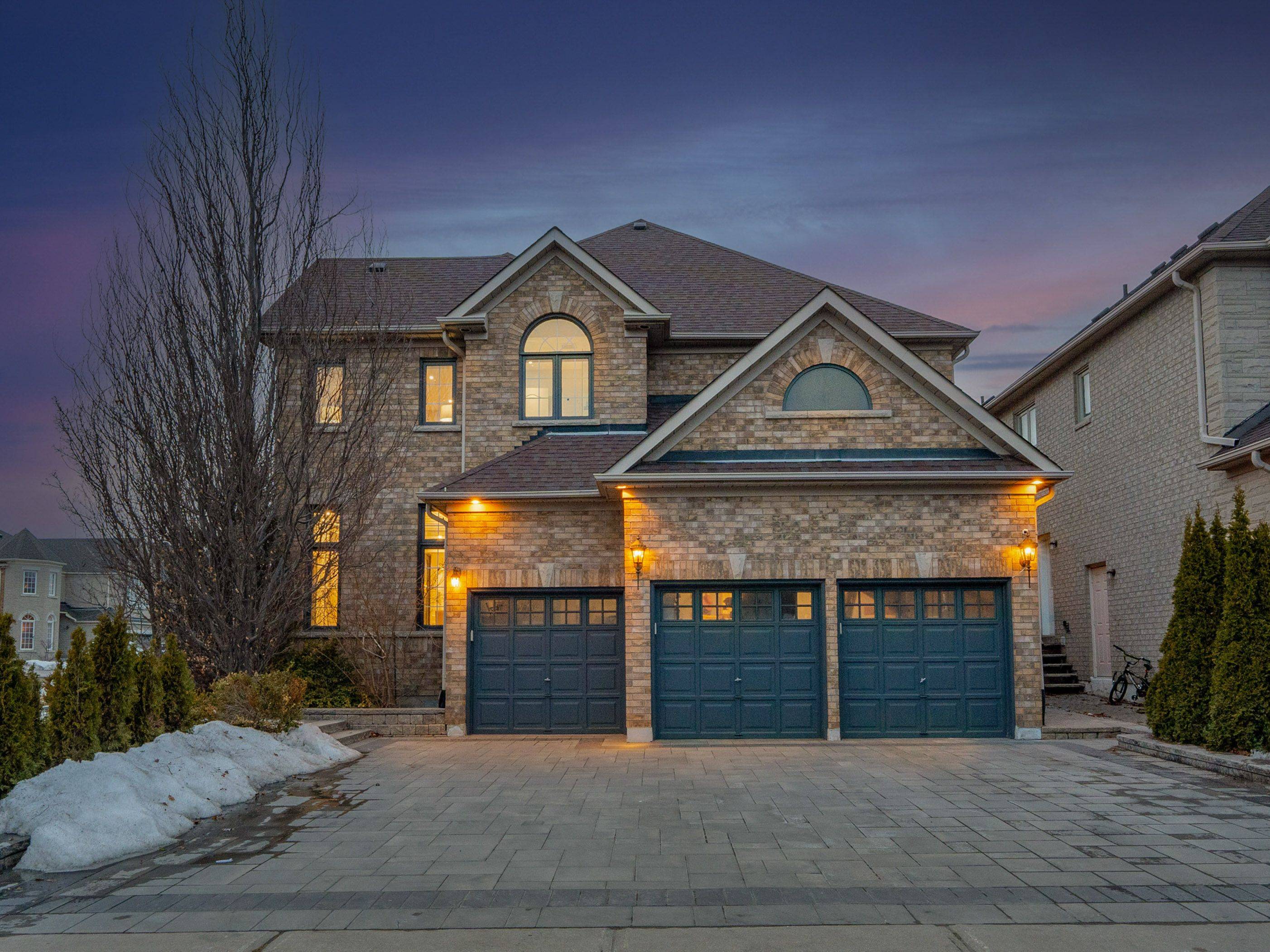 249 Boake TRL, Richmond Hill, ON L4B 4B4