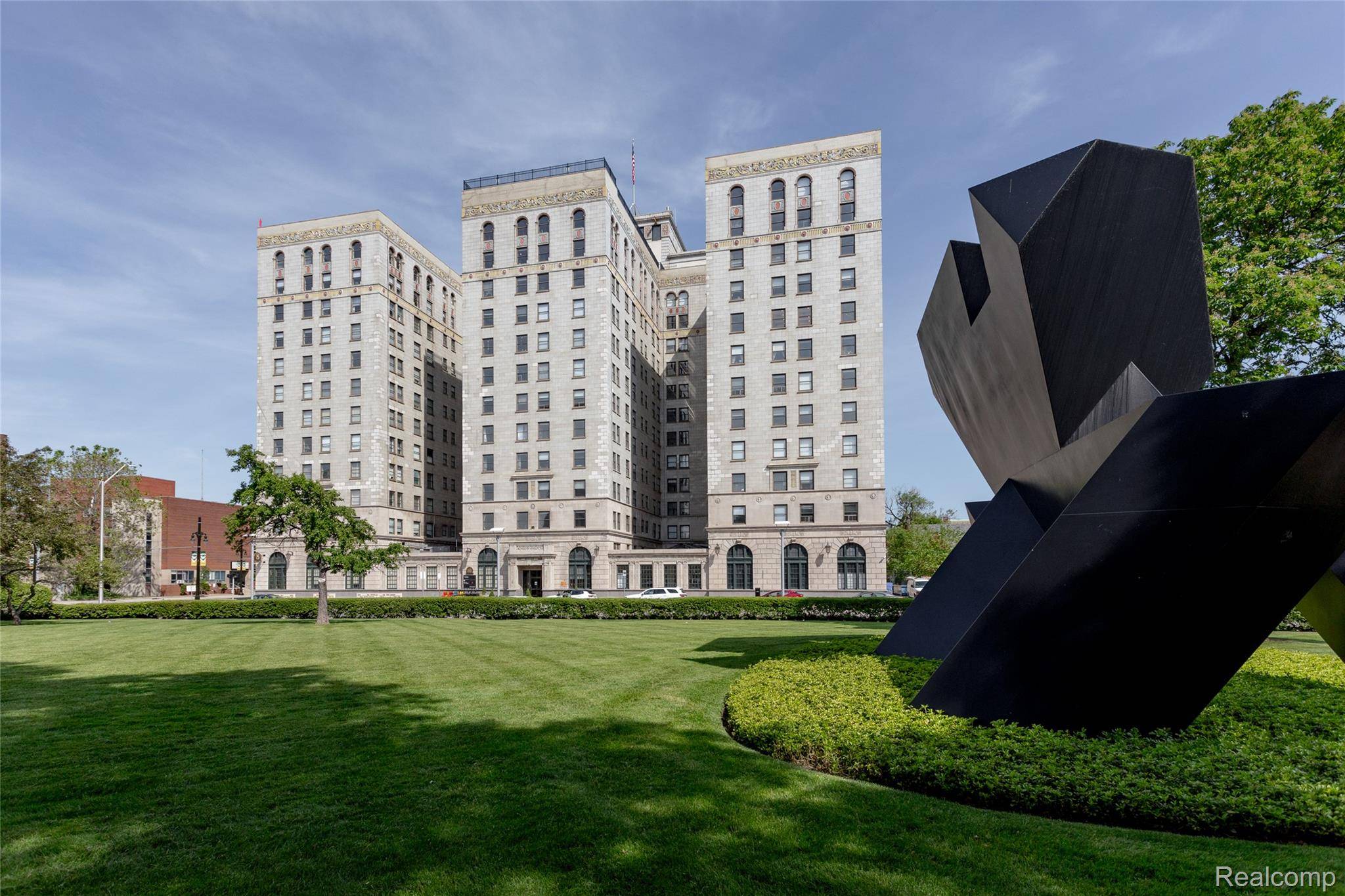 15 E Kirby ST #206, Detroit, MI 48202