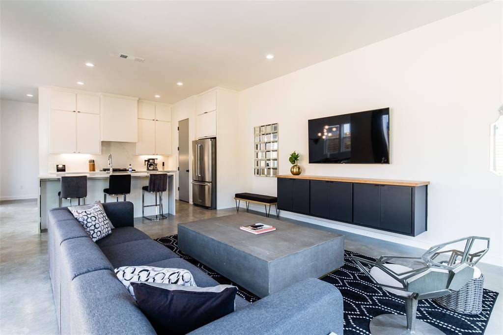 5125 N Hall Street, Dallas, TX 75235