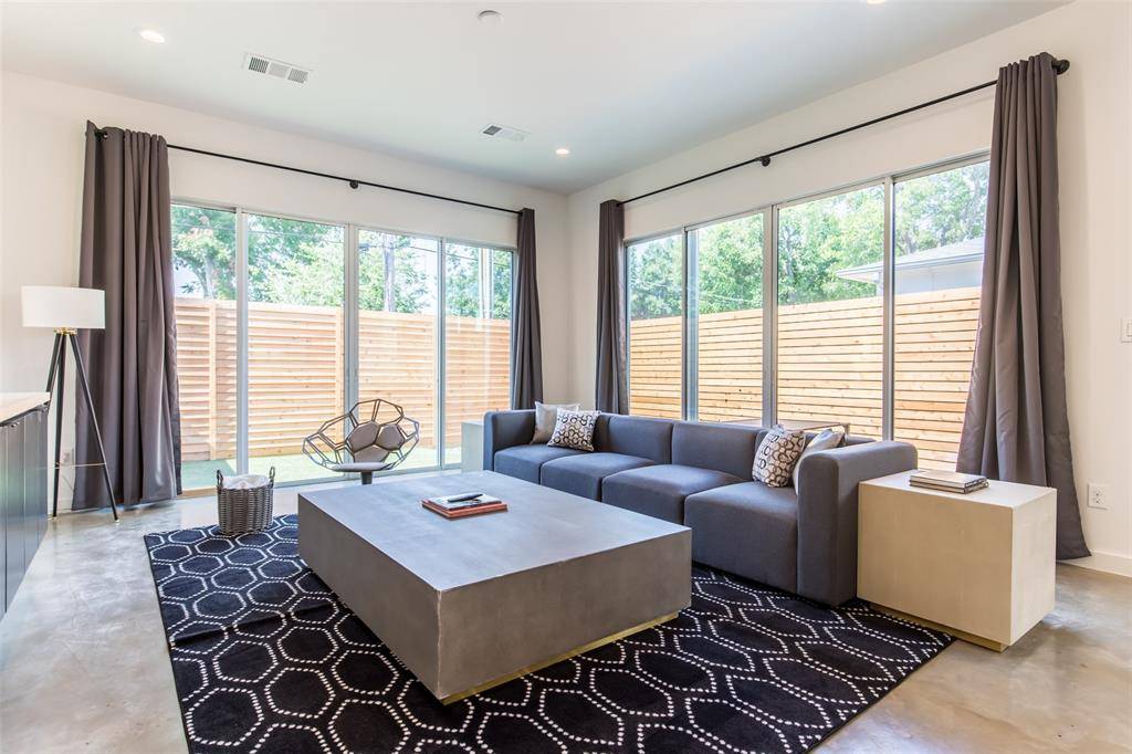 5125 N Hall Street, Dallas, TX 75235