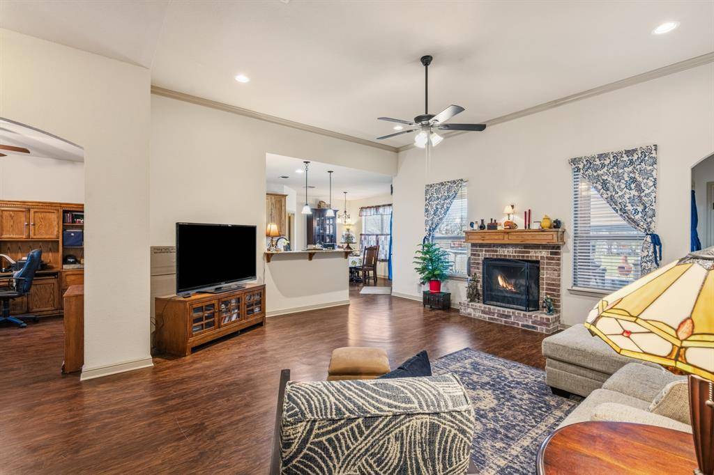 169 Savannah Drive, Weatherford, TX 76087