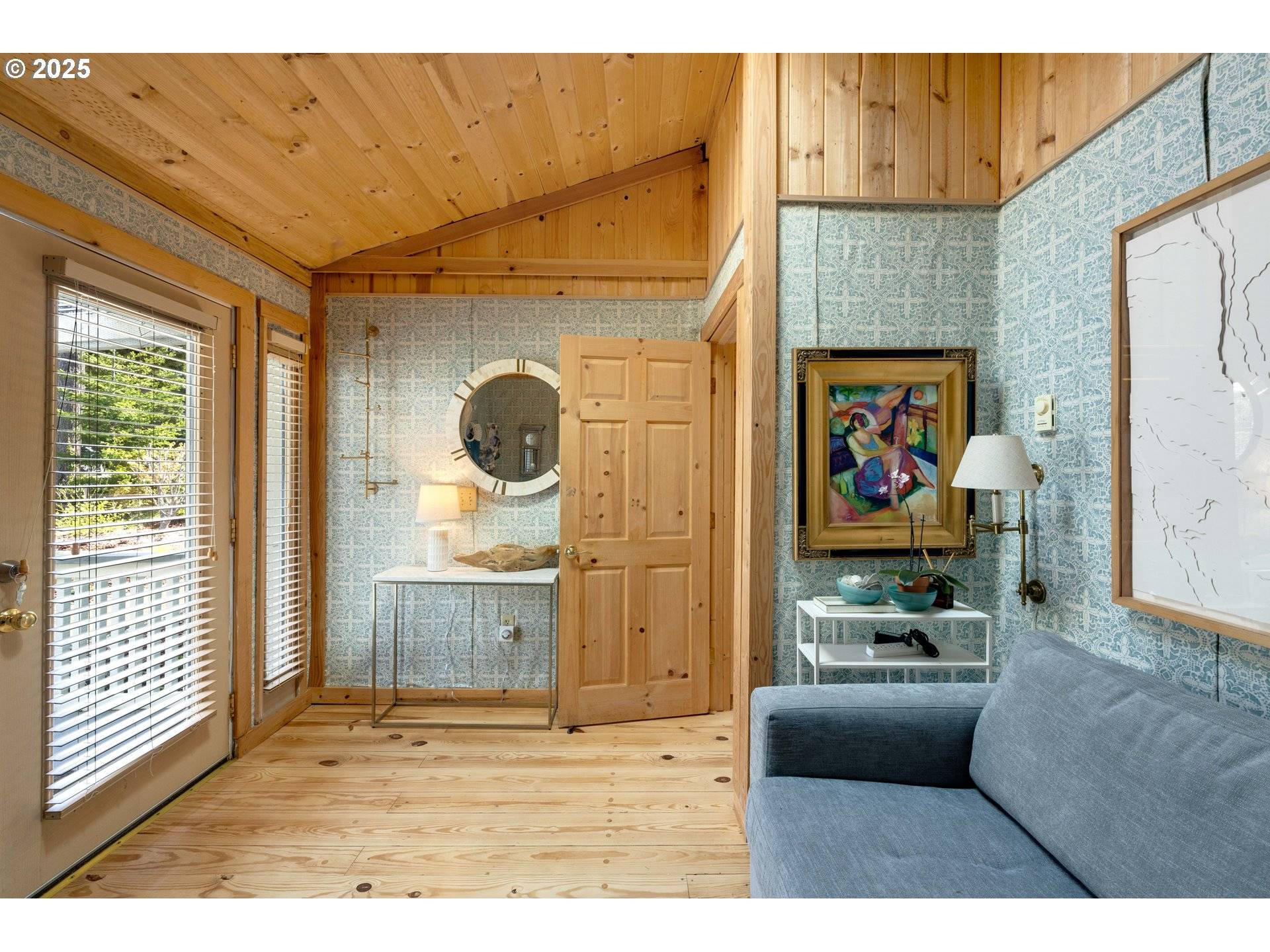 53461 SAFE RD, Bandon, OR 97411