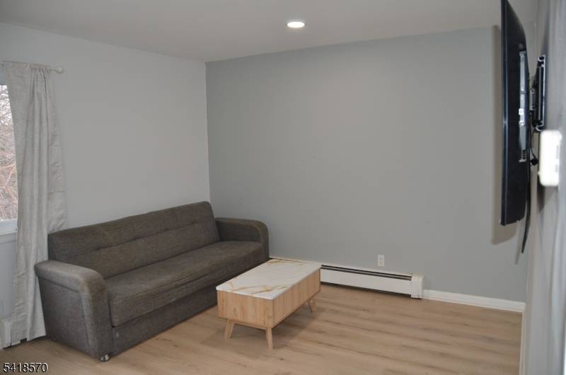 9052 New York Ave #1B, North Bergen Twp., NJ 07047