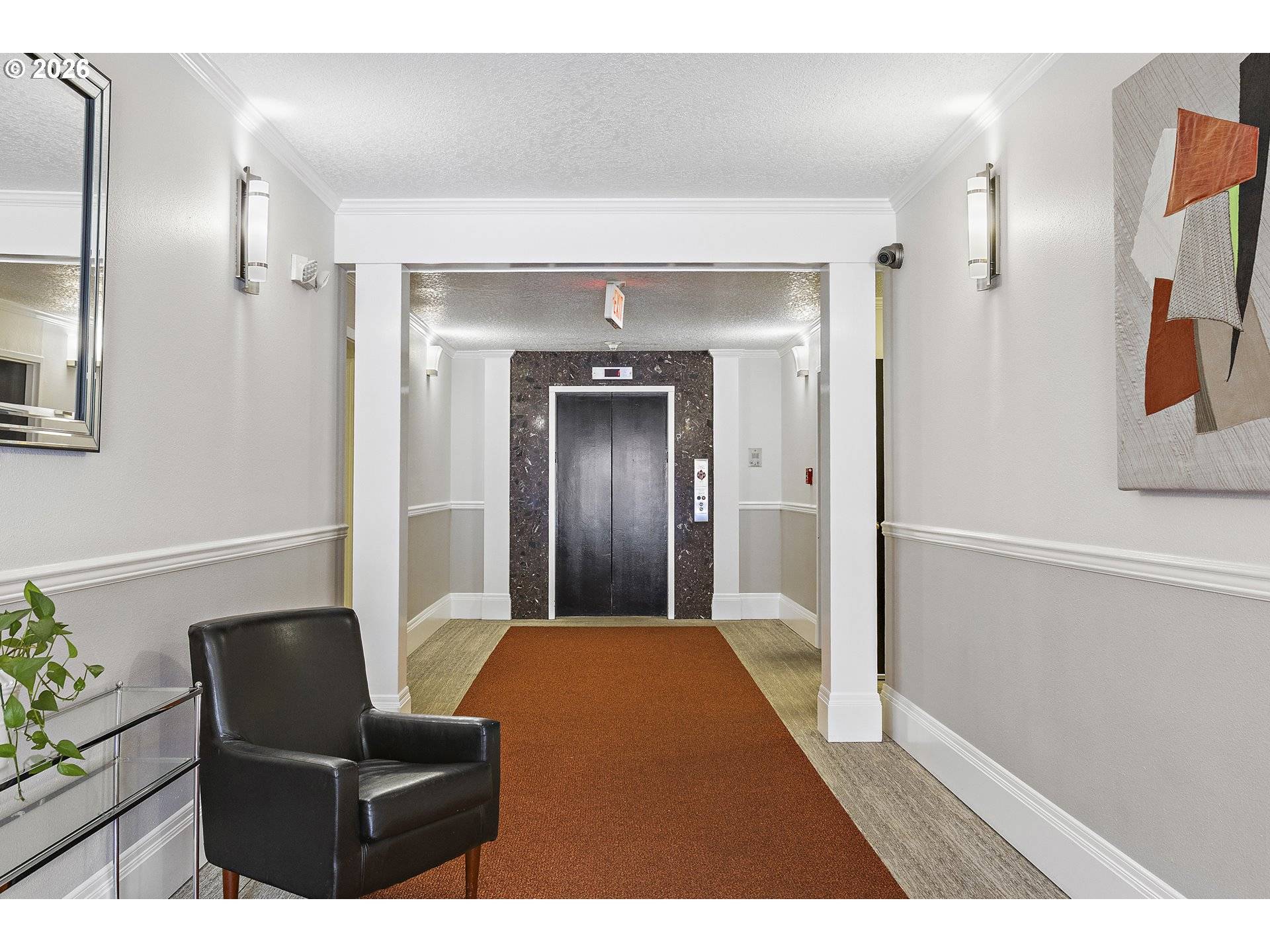 4320 S CORBETT AVE #102, Portland, OR 97239