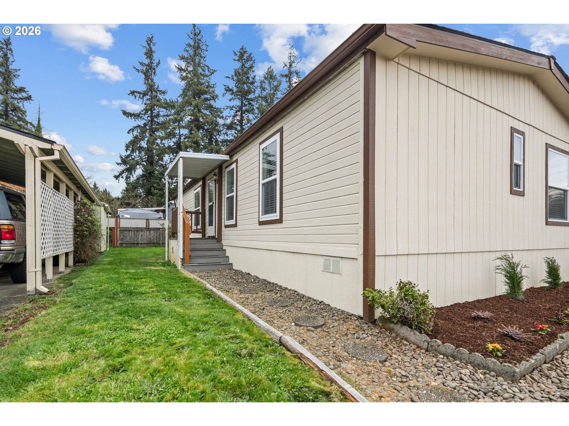 18485 SW PACIFIC DR ##37, Tualatin, OR 97062