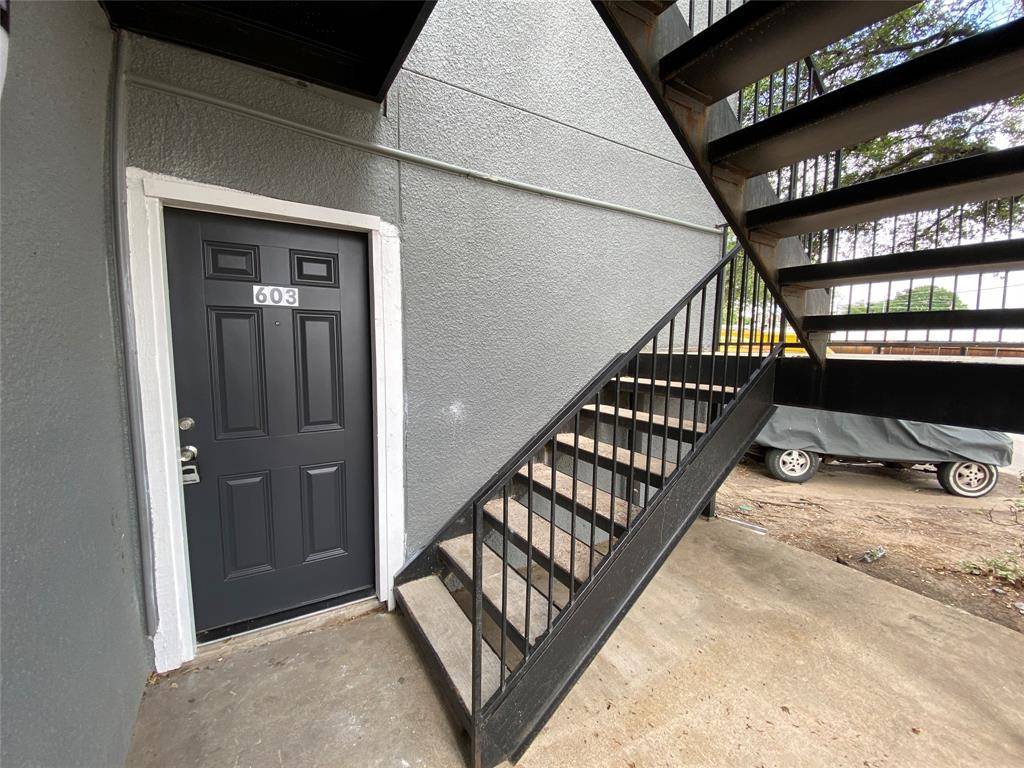 9696 Walnut #603, Dallas, TX 75243