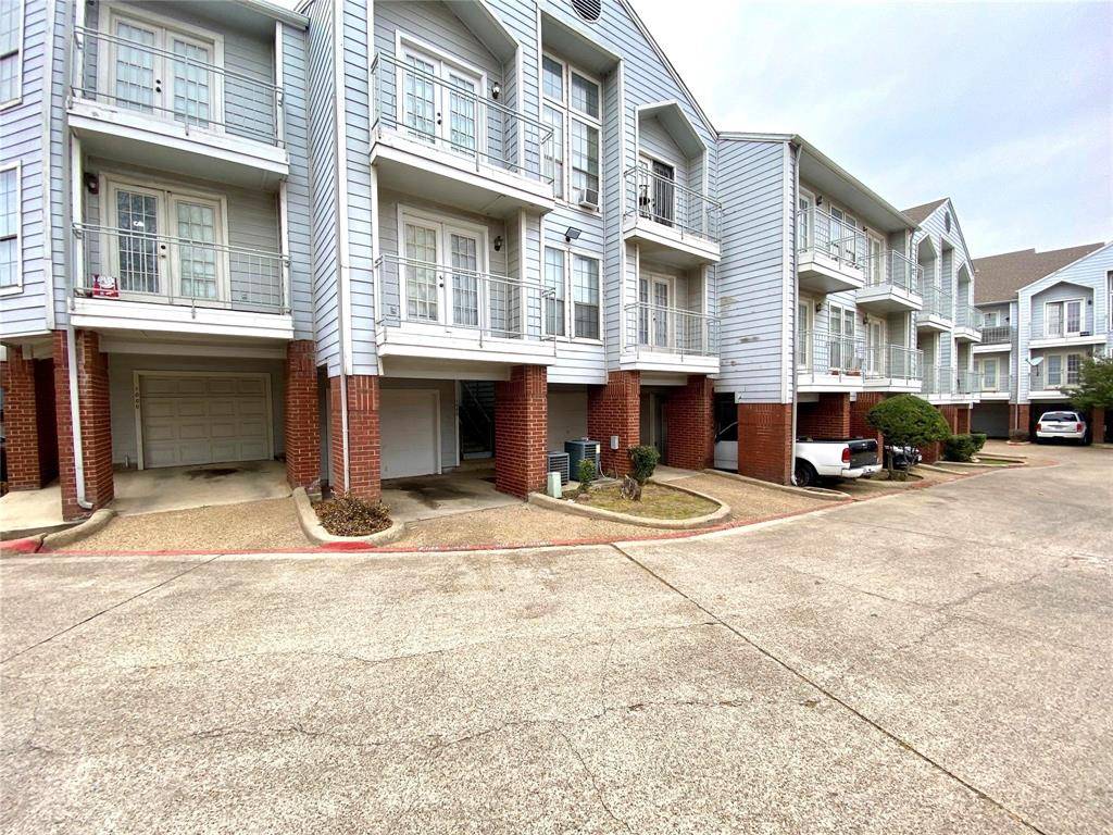 9823 Summerwood Circle #1004, Dallas, TX 75243